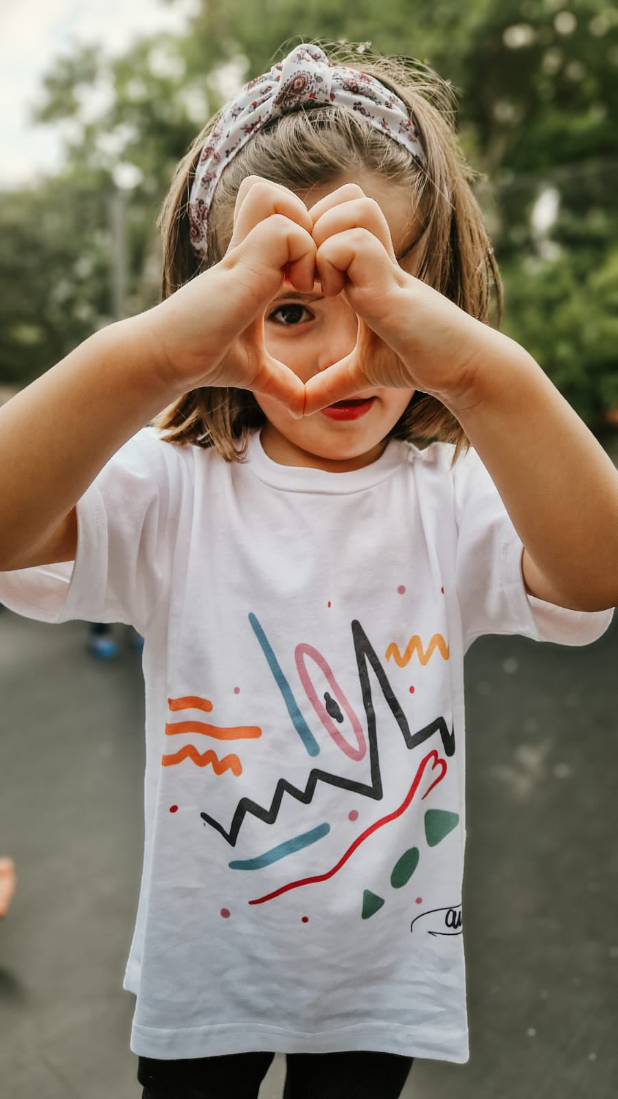 LOVE regular fit children's t-shirt